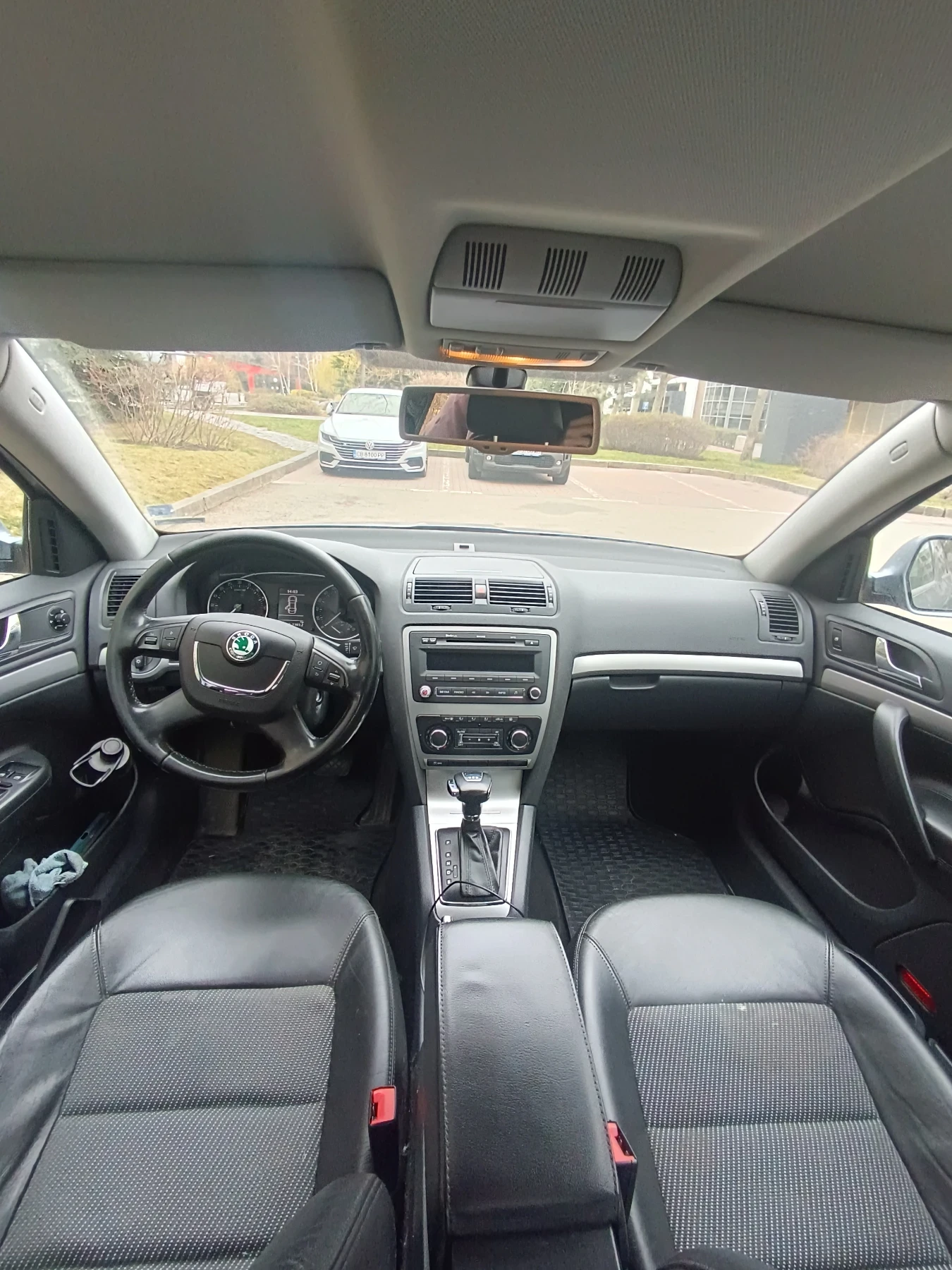 Skoda Octavia, снимка 5 - Автомобили и джипове - 54002598