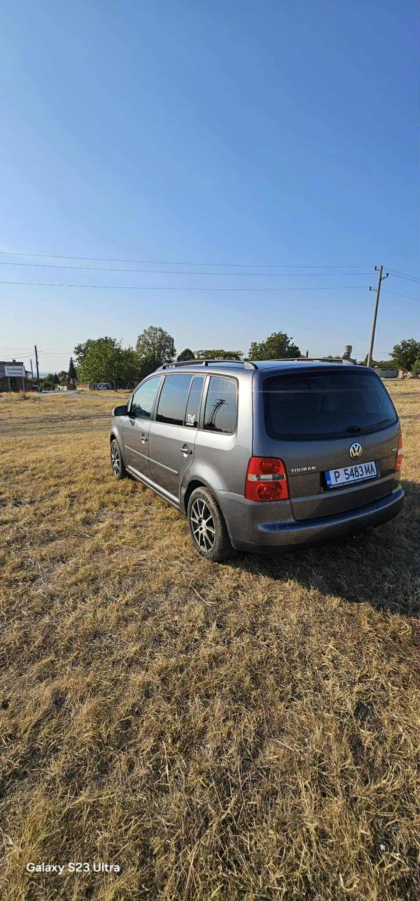 VW Touran, снимка 3 - Автомобили и джипове - 54013723