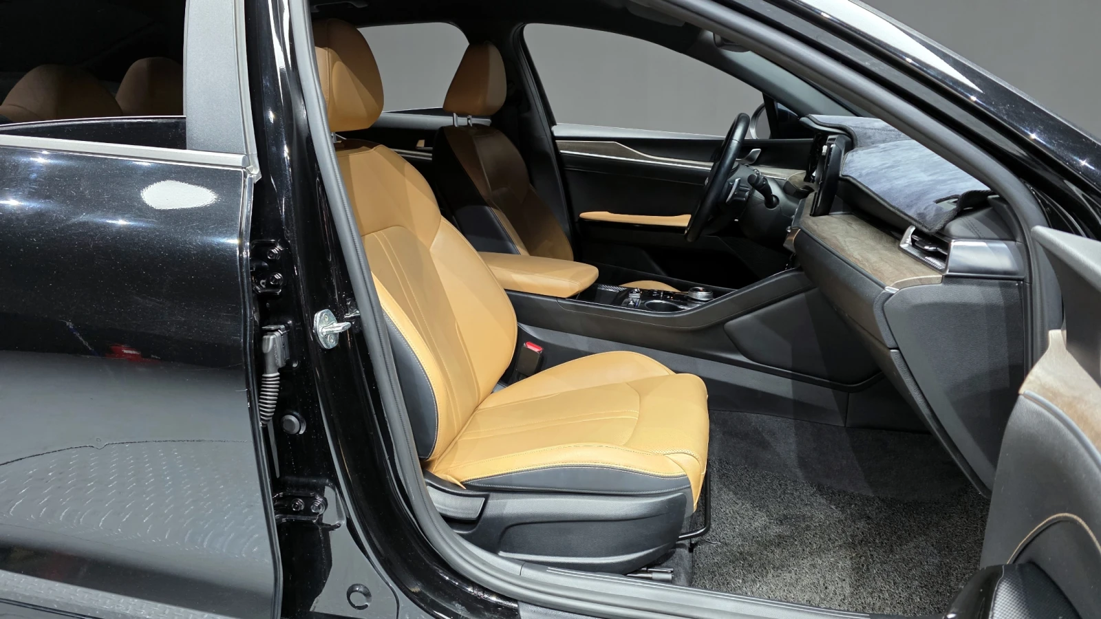 Kia K5 2.0 NOBLESSE autogeorge.com, снимка 9 - Автомобили и джипове - 54111758