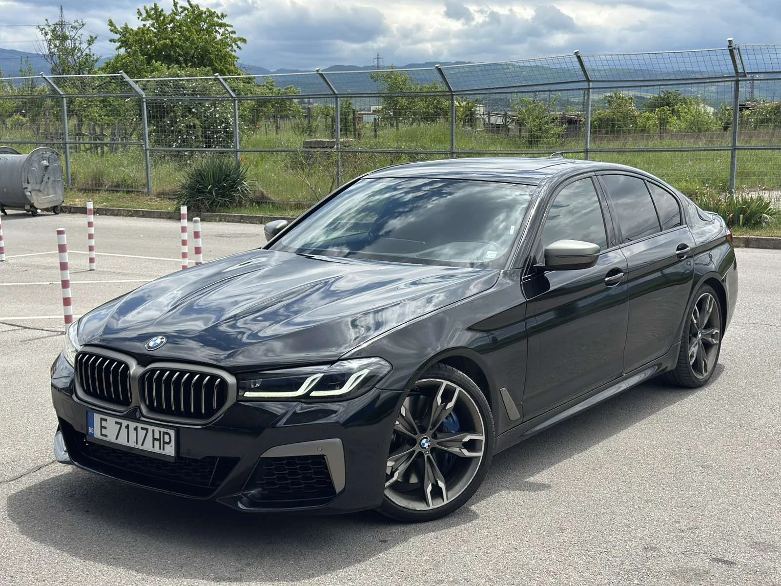 BMW 550 Performance , снимка 2 - Автомобили и джипове - 54342464