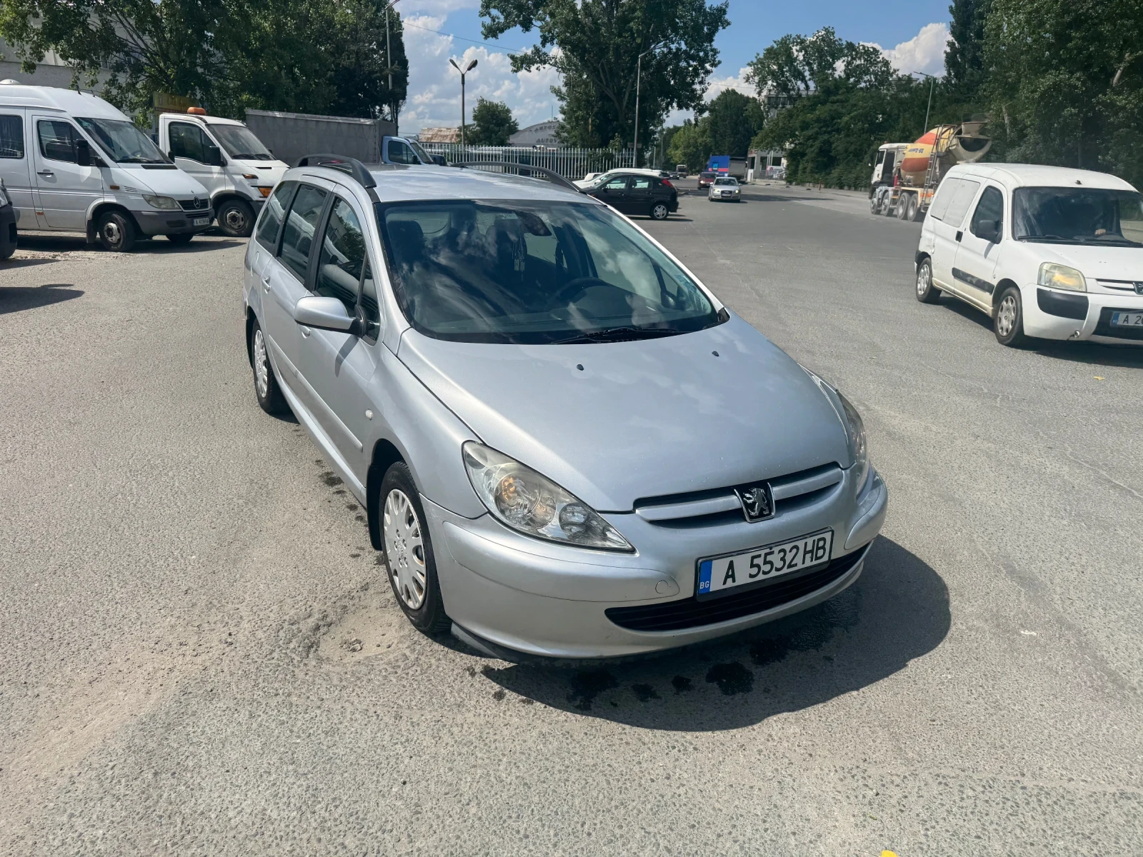 Peugeot 307 2.0 HDI , снимка 2 - Автомобили и джипове - 54914791