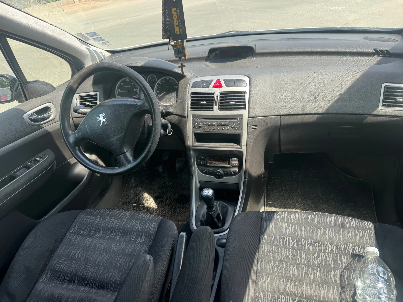 Peugeot 307 2.0 HDI , снимка 9 - Автомобили и джипове - 54914791