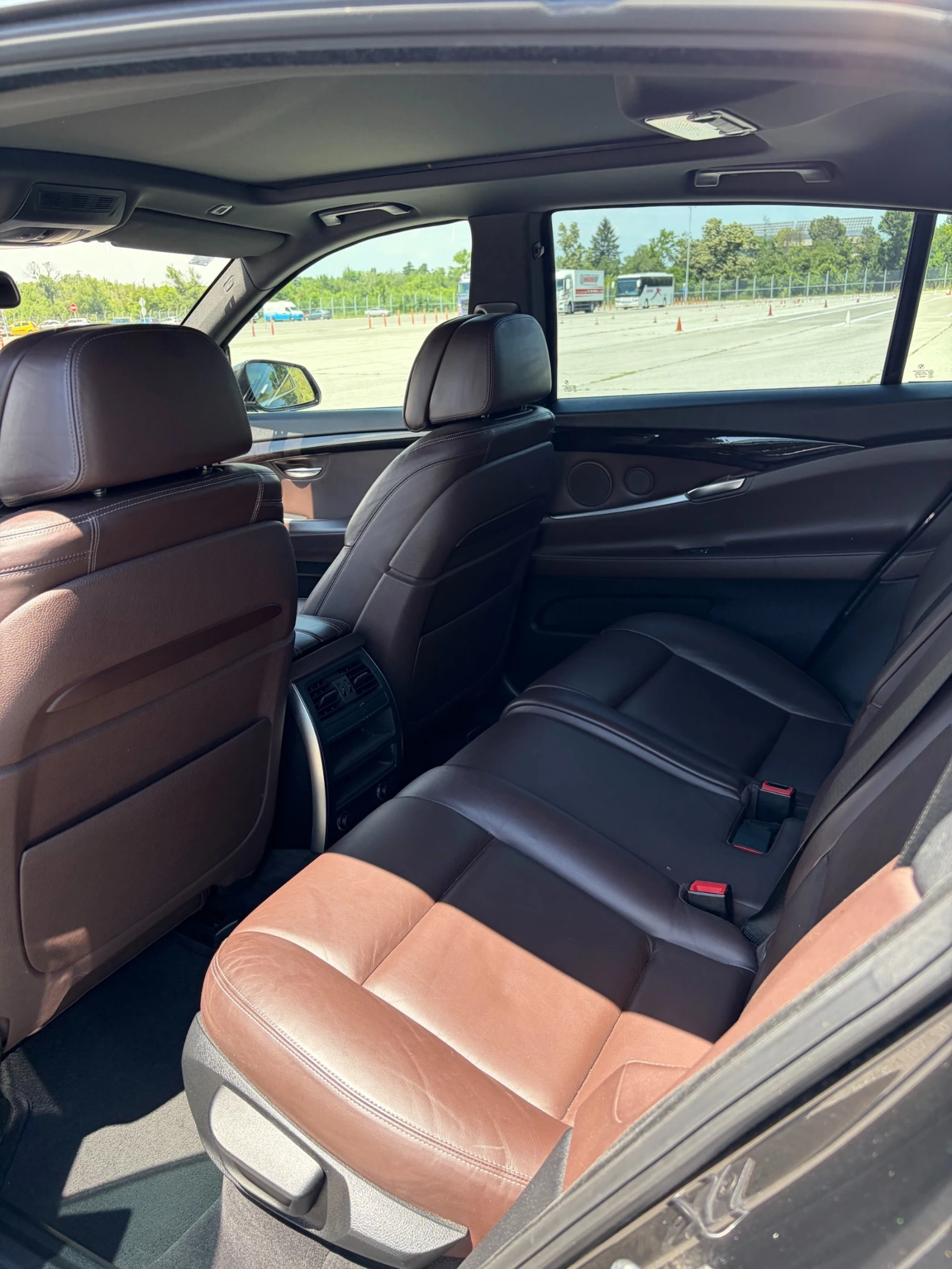 BMW 5 Gran Turismo 530XDrive, снимка 12 - Автомобили и джипове - 54979263