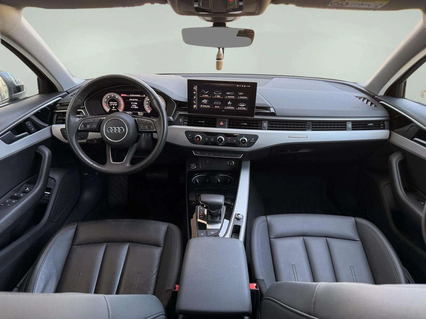 Audi A4, снимка 8 - Автомобили и джипове - 55345974