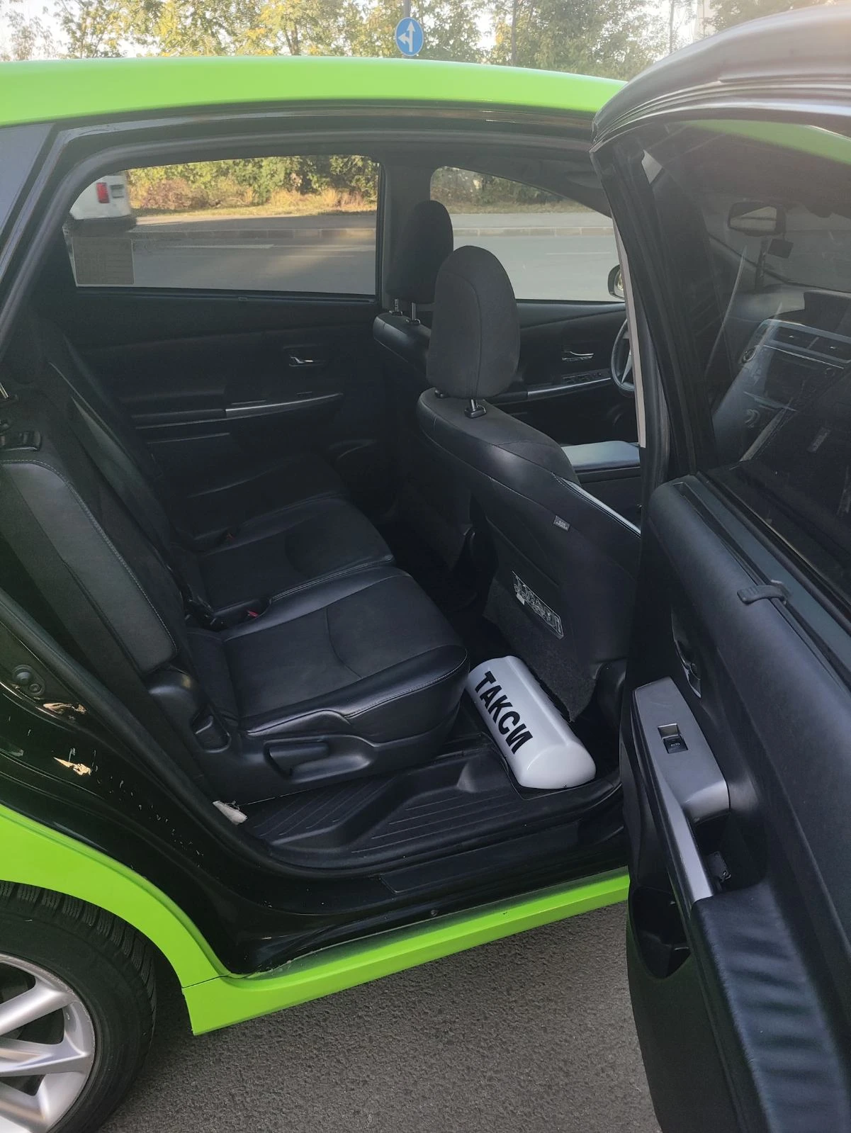 Toyota Prius Plus, 7 ������, ������ ������, ����� | Mobile.bg � ����������� 8