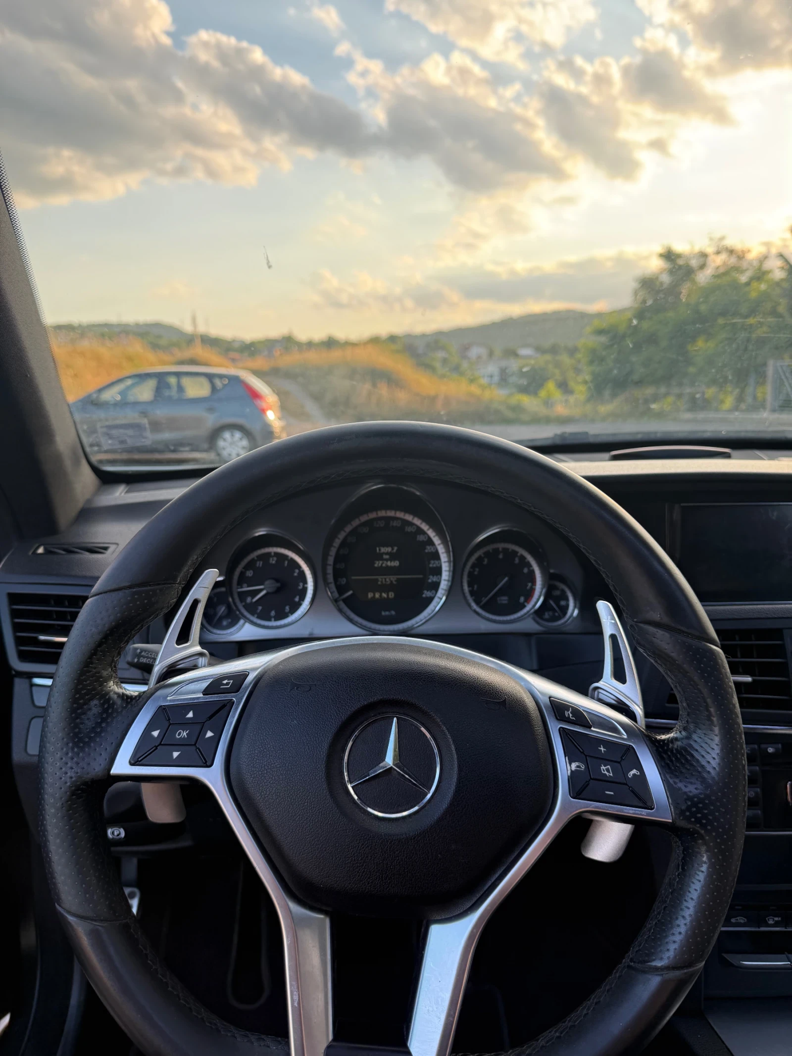 Mercedes-Benz E 350 350 CGI , снимка 11 - Автомобили и джипове - 55675529