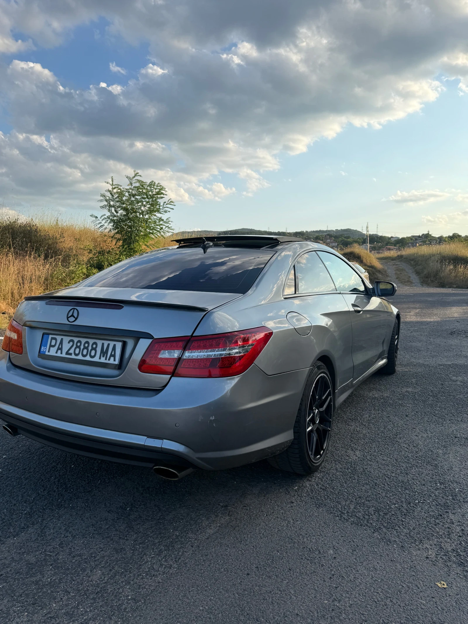 Mercedes-Benz E 350 350 CGI , снимка 4 - Автомобили и джипове - 55675529
