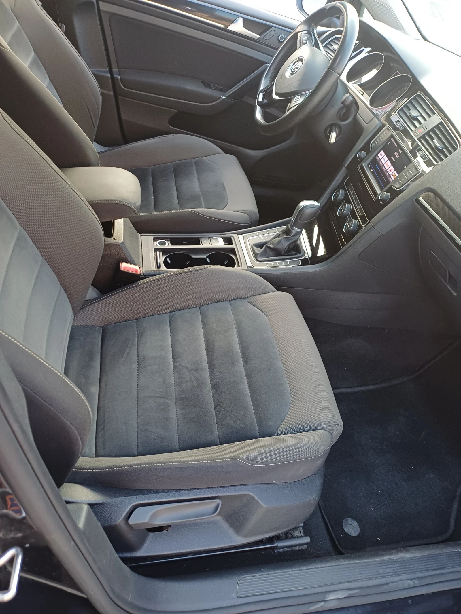 VW Golf Variant 1.4tgi metan, снимка 7 - Автомобили и джипове - 55755042