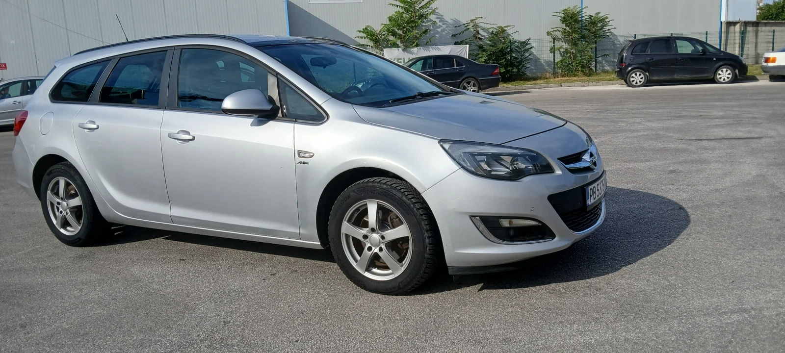 Opel Astra 1.7 sports torer face, снимка 5 - Автомобили и джипове - 55976363