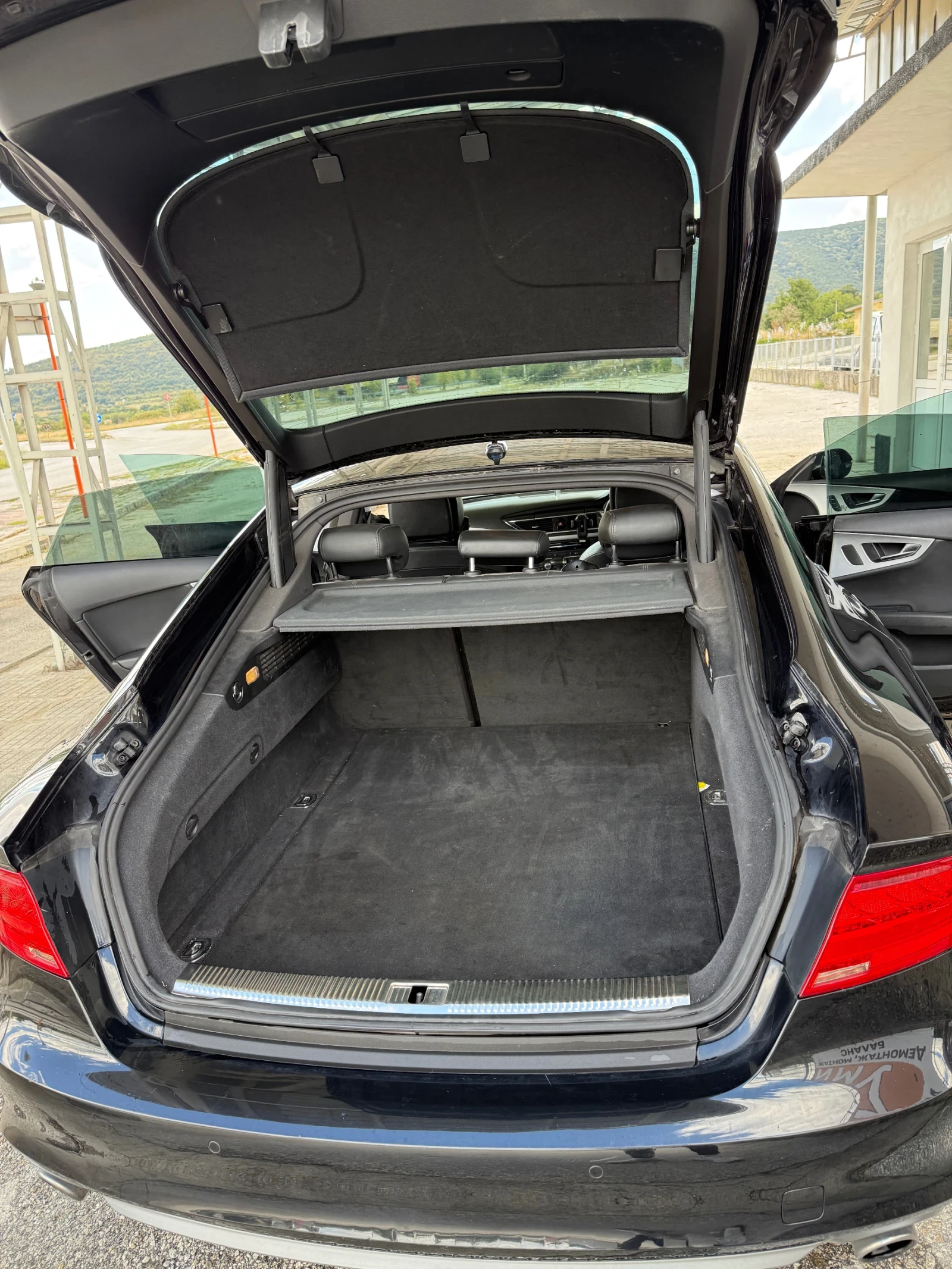 Audi A7 S-Line, снимка 3 - Автомобили и джипове - 56211114