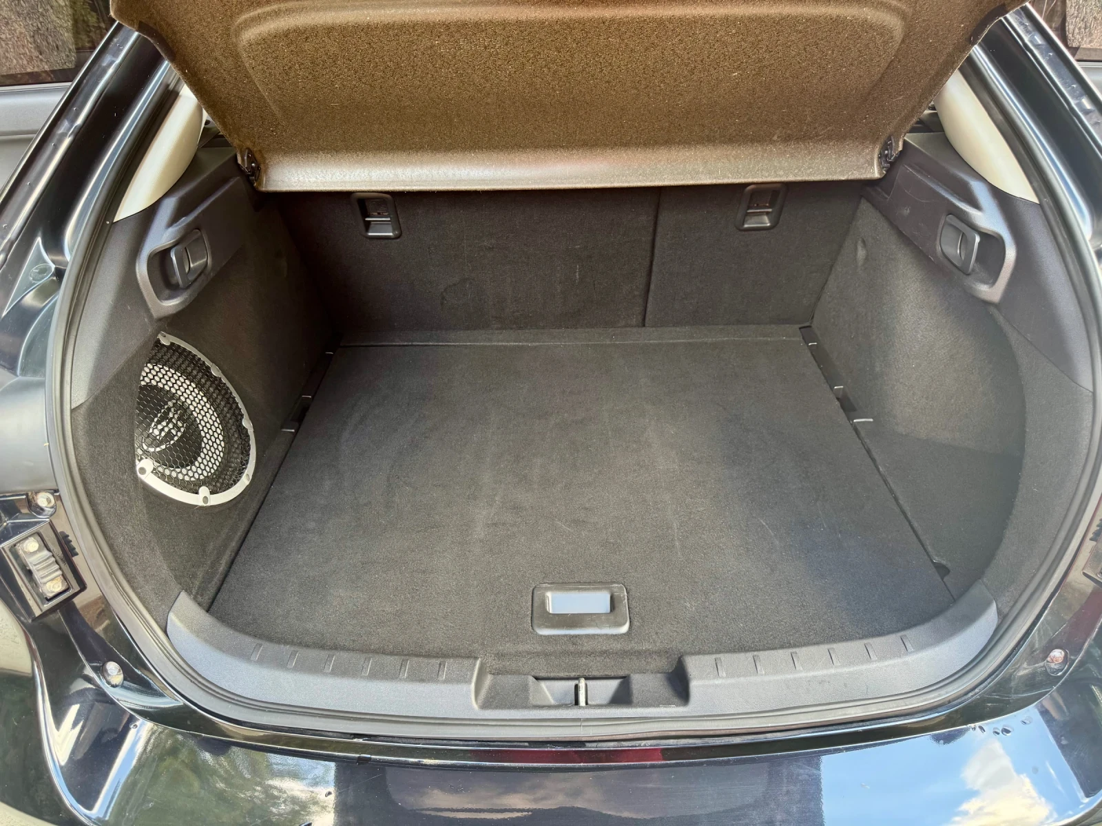 Mitsubishi Lancer 1.8i Sportback Lux Швейцария, снимка 16 - Автомобили и джипове - 56266776