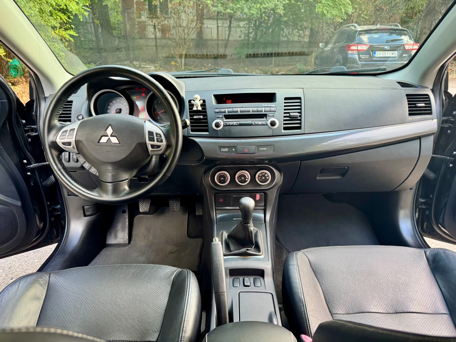 Mitsubishi Lancer 1.8i Sportback Lux Швейцария, снимка 9 - Автомобили и джипове - 56266776