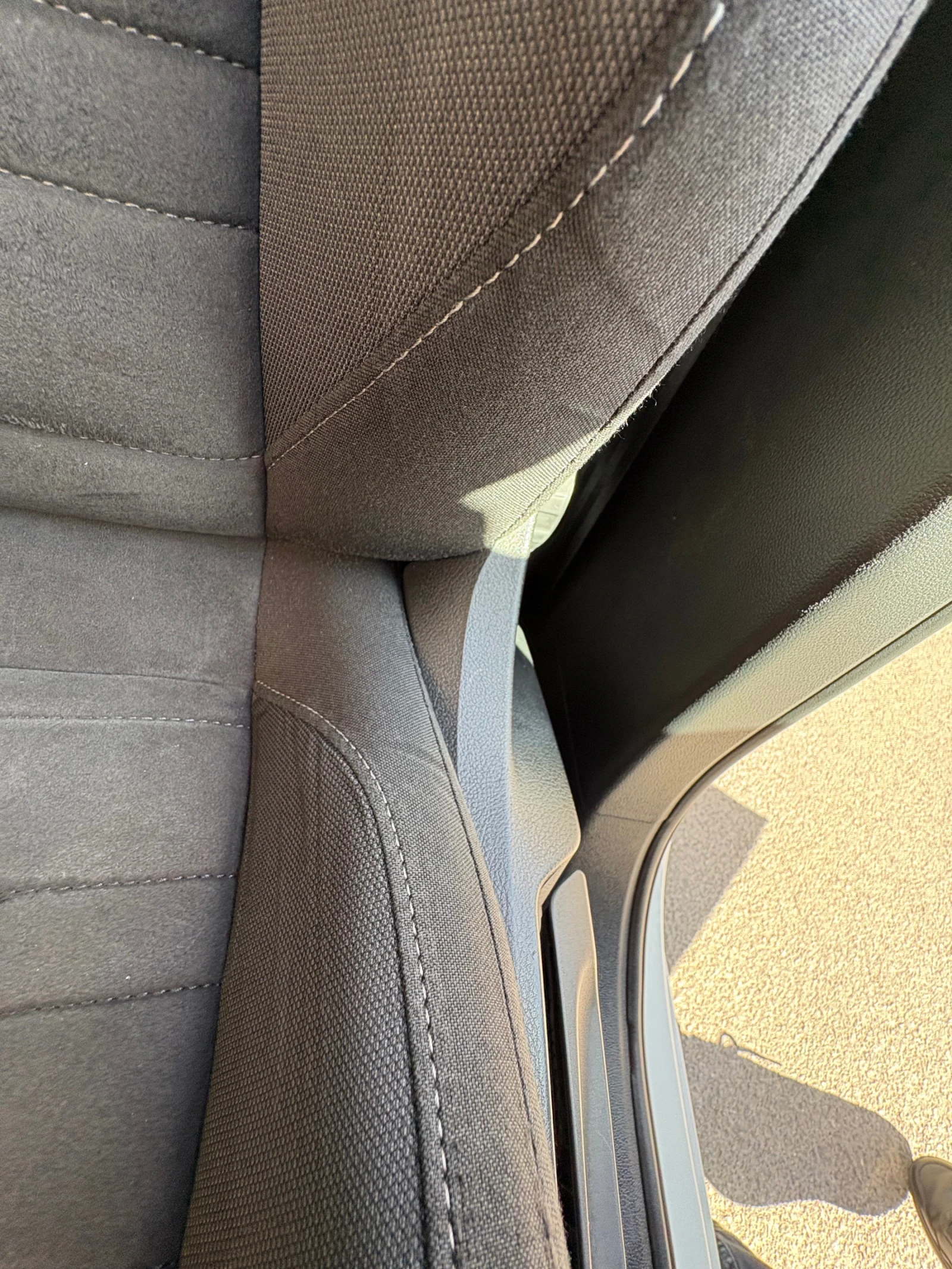 VW Touran Advance, снимка 9 - Автомобили и джипове - 56390018
