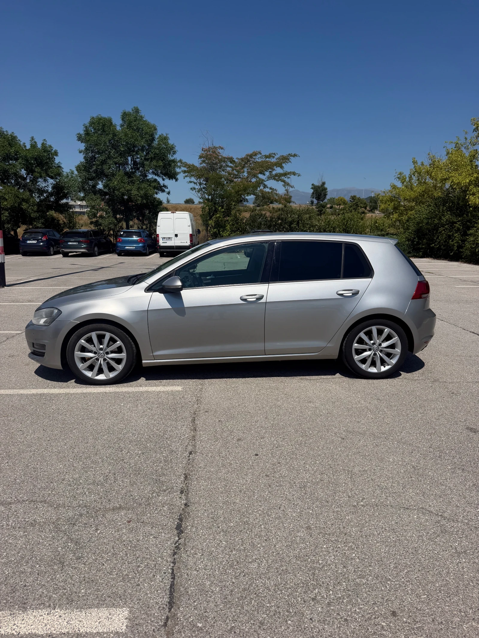 VW Golf, снимка 4 - Автомобили и джипове - 56488400