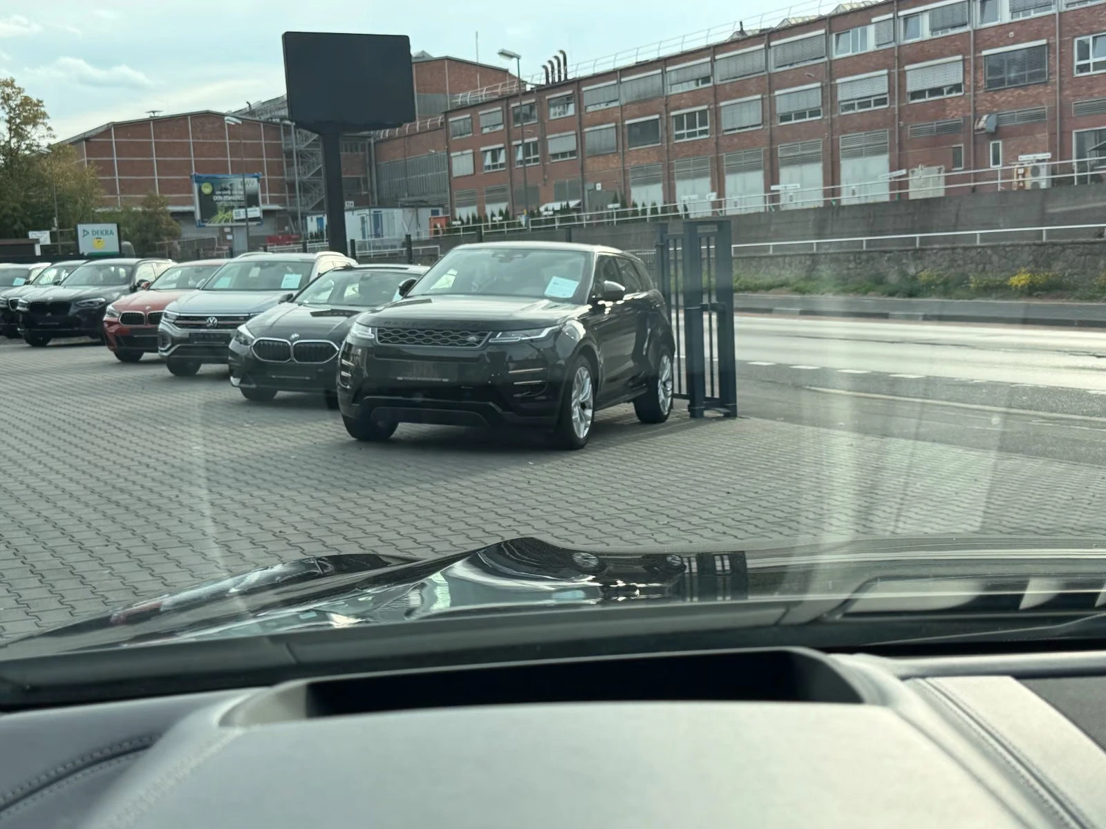 BMW 840 xDRIVE/340HP/PANO/HUD/CARBON/360/VENT/965z | Mobile.bg � ����������� 16