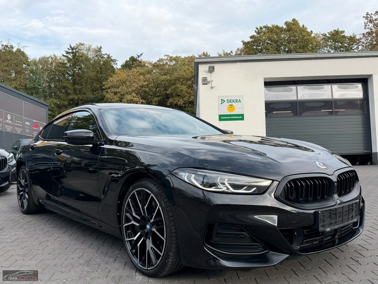 BMW 840 xDRIVE/340HP/PANO/HUD/CARBON/360/VENT/965z | Mobile.bg � ����������� 5