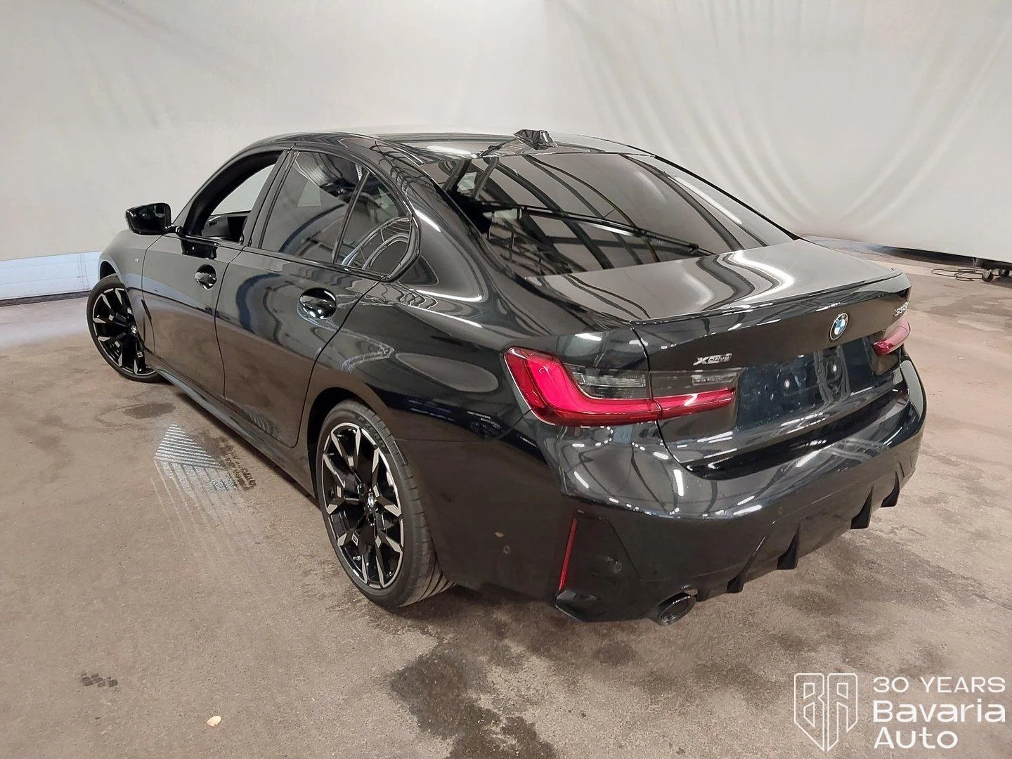 BMW 330 i xDrive Sportautomatic, снимка 2 - Автомобили и джипове - 56505722