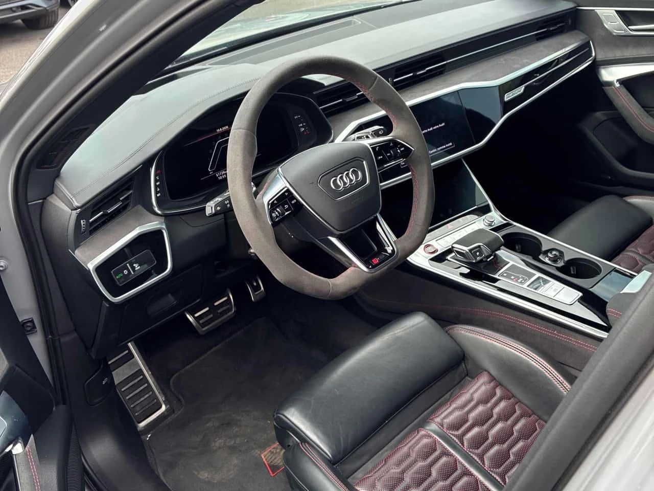 Audi Rs6 AVANT Performance * CARFAX * ALCANTARA, снимка 5 - Автомобили и джипове - 56636288