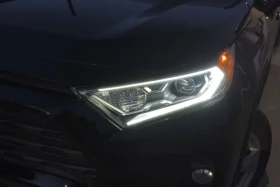 Toyota Rav4 HYBRID XLE AWD convenience package , снимка 2