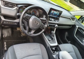 Toyota Rav4 HYBRID XLE AWD convenience package , снимка 10
