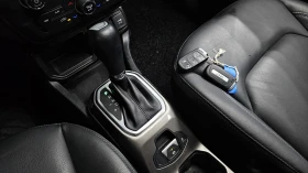 Jeep Renegade Limited 2.4* ПОДГРЕВ ВОЛАН/СЕДАЛКИ* hellascars.bg , снимка 13