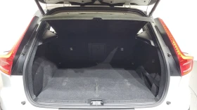Volvo XC40 * B4* LED* ПАНО* 360* KEYLESS* Camera* ПОДГРЕВ* , снимка 17