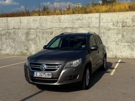 Обява за продажба на VW Tiguan 2.0TSI4х4Реал.КМ= NAVI= ГАЗ= Смен.Вериги= Обслужен ~14 500 лв. - изображение 1