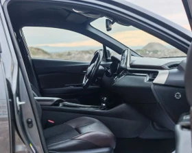 Toyota C-HR 1.8 ХИБРИД 122 К.С. LOUNGE! ВСИЧКИ ЕКСТРИ! НОВА! - 15799 € / 30900.16 лв. - 96833500 10