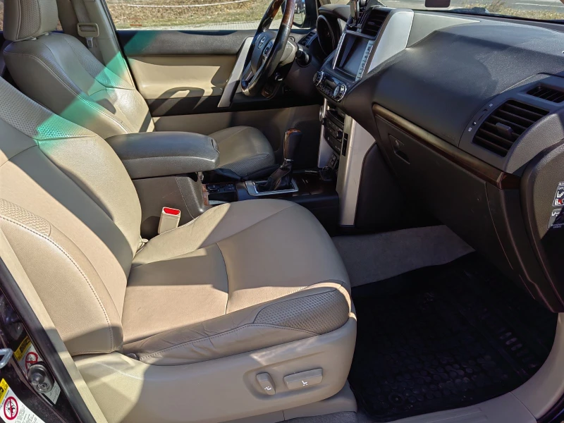 Toyota Land cruiser 3.0D , снимка 7 - Автомобили и джипове - 49410578