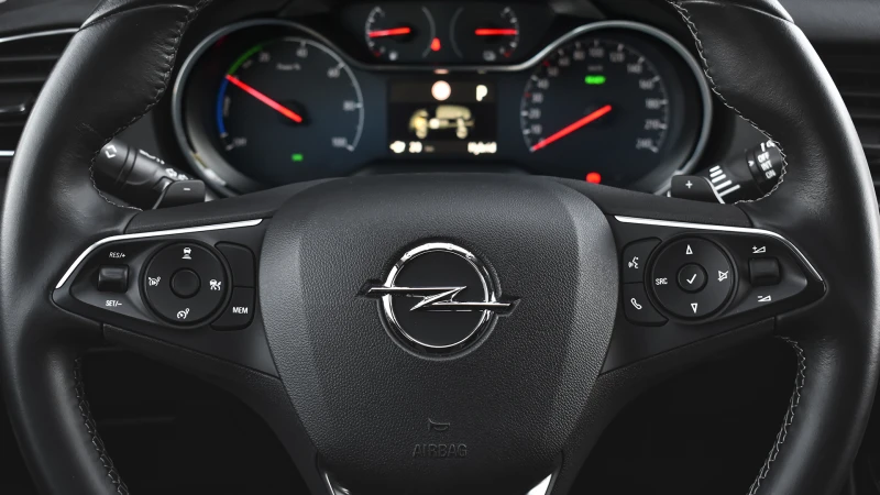 Opel Grandland X 1.6 Turbo Ultimate Plug-in Hybrid4 4x4 Automatic, снимка 13 - Автомобили и джипове - 51689324