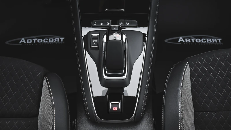 Opel Grandland X 1.6 Turbo Ultimate Plug-in Hybrid4 4x4 Automatic, снимка 14 - Автомобили и джипове - 51689324