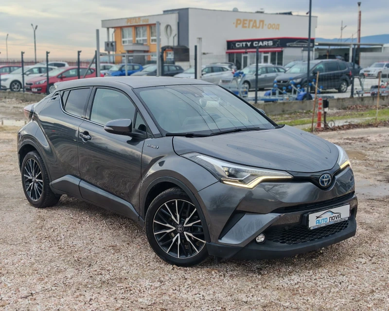 Toyota C-HR 1.8 ХИБРИД 122 К.С. LOUNGE! ВСИЧКИ ЕКСТРИ! НОВА!, снимка 16 - Автомобили и джипове - 53264107
