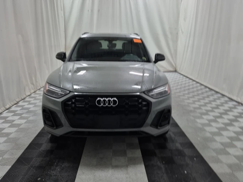 Audi Q5 45tfsi PROGRESSIV * CARFAX * Дигитално табло * , снимка 3 - Автомобили и джипове - 53276855