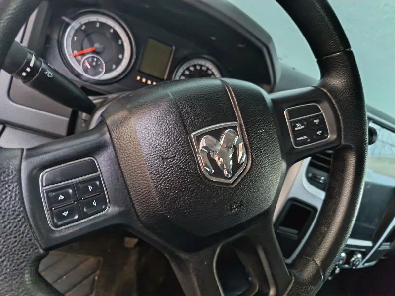 Dodge RAM 2500, снимка 4 - Автомобили и джипове - 53431854