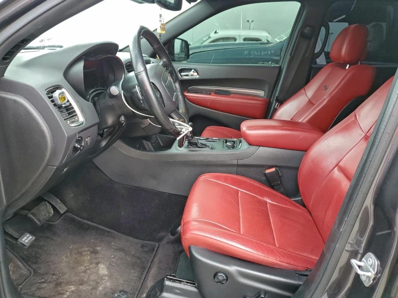 Dodge Durango R/T* AWD* BEATS-AUDIO* DISTRONIC* SUNROOF* , снимка 8 - Автомобили и джипове - 53440995