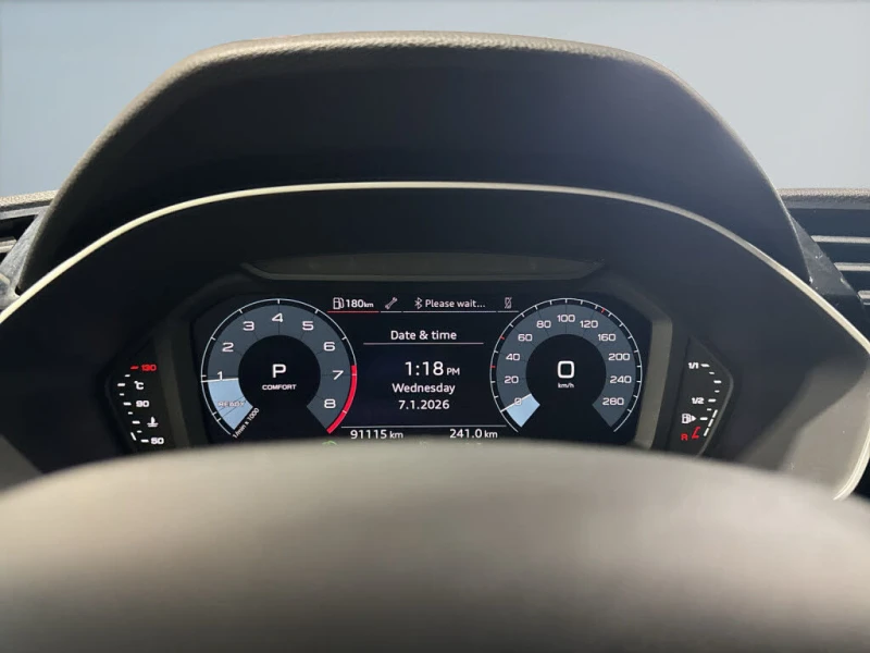 Audi Q3 * Komfort 45 TFSI* АвтоКредит (ЦЕНА ДО БГ), снимка 7 - Автомобили и джипове - 53596957