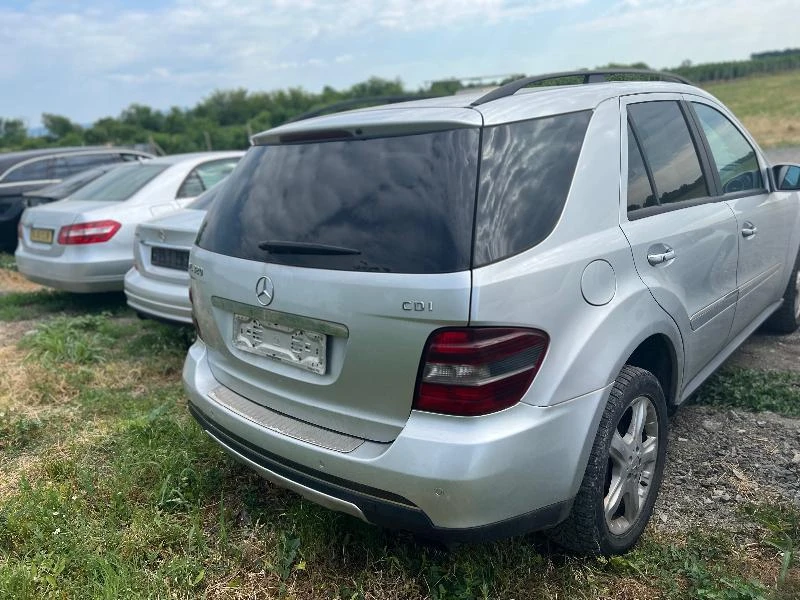 Mercedes-Benz ML 320 На части v6, снимка 4 - Автомобили и джипове - 36952337