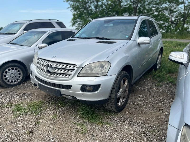 Mercedes-Benz ML 320 На части v6, снимка 1 - Автомобили и джипове - 36952337