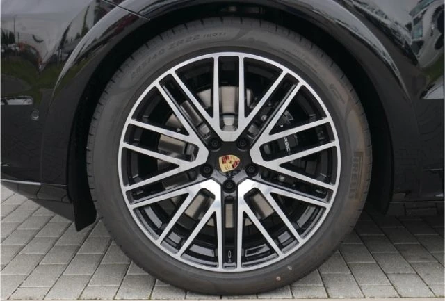 Porsche Cayenne GTS = NEW= Black Pack Гаранция, снимка 6 - Автомобили и джипове - 49064877