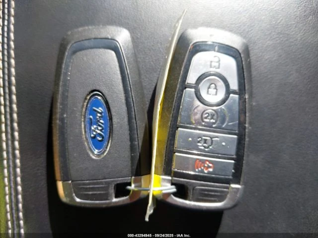 Ford Explorer XLT - изображение 10