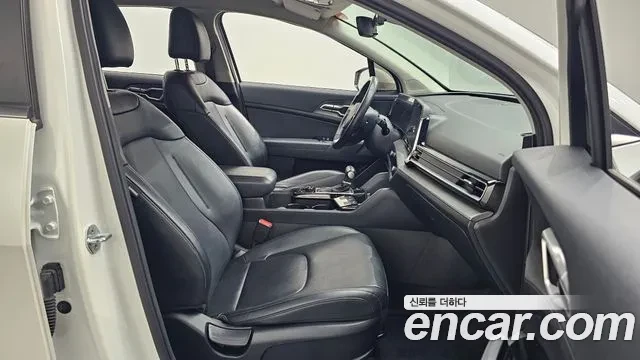 Kia Sportage trendy 1.6 turbo 2WD, снимка 11 - Автомобили и джипове - 54865330