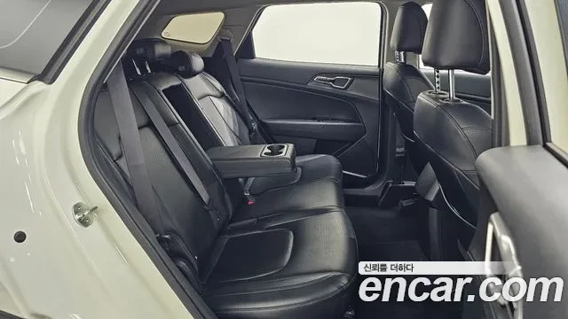 Kia Sportage trendy 1.6 turbo 2WD, снимка 12 - Автомобили и джипове - 54865330