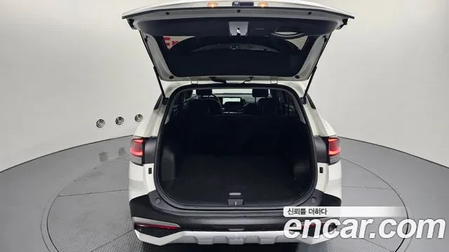 Kia Sportage trendy 1.6 turbo 2WD, снимка 16 - Автомобили и джипове - 54865330