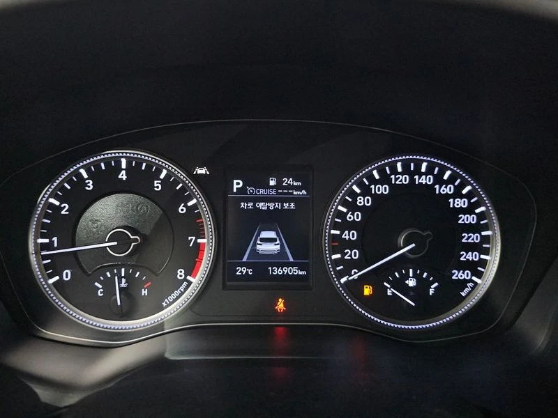 Hyundai Santa fe Gasoline 2.0T 2WD| 235к.с.| ВКЛ.ТЕХНОТЕСТ, снимка 8 - Автомобили и джипове - 55440441