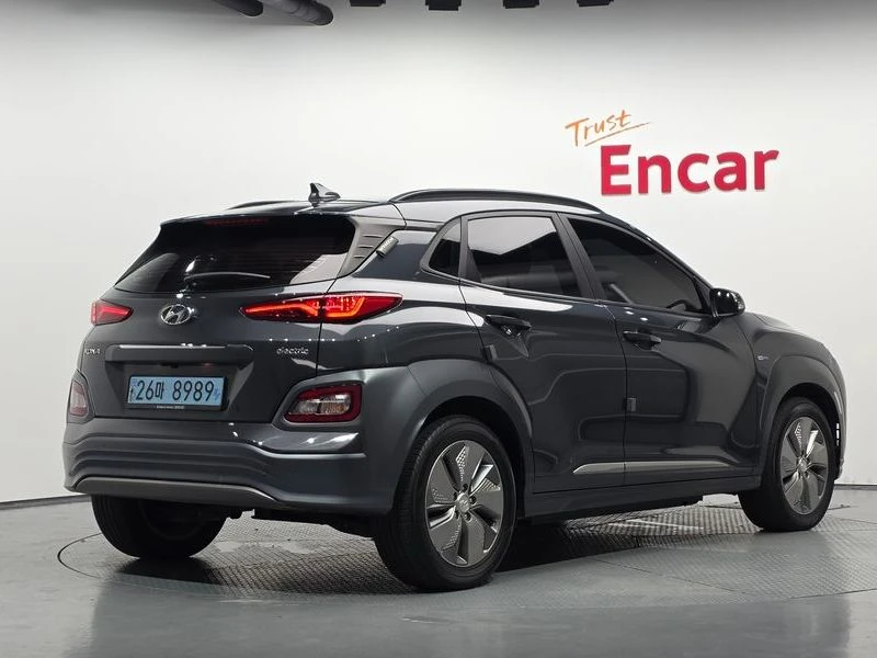 Hyundai Kona Premium| 201к.с., снимка 2 - Автомобили и джипове - 56006930