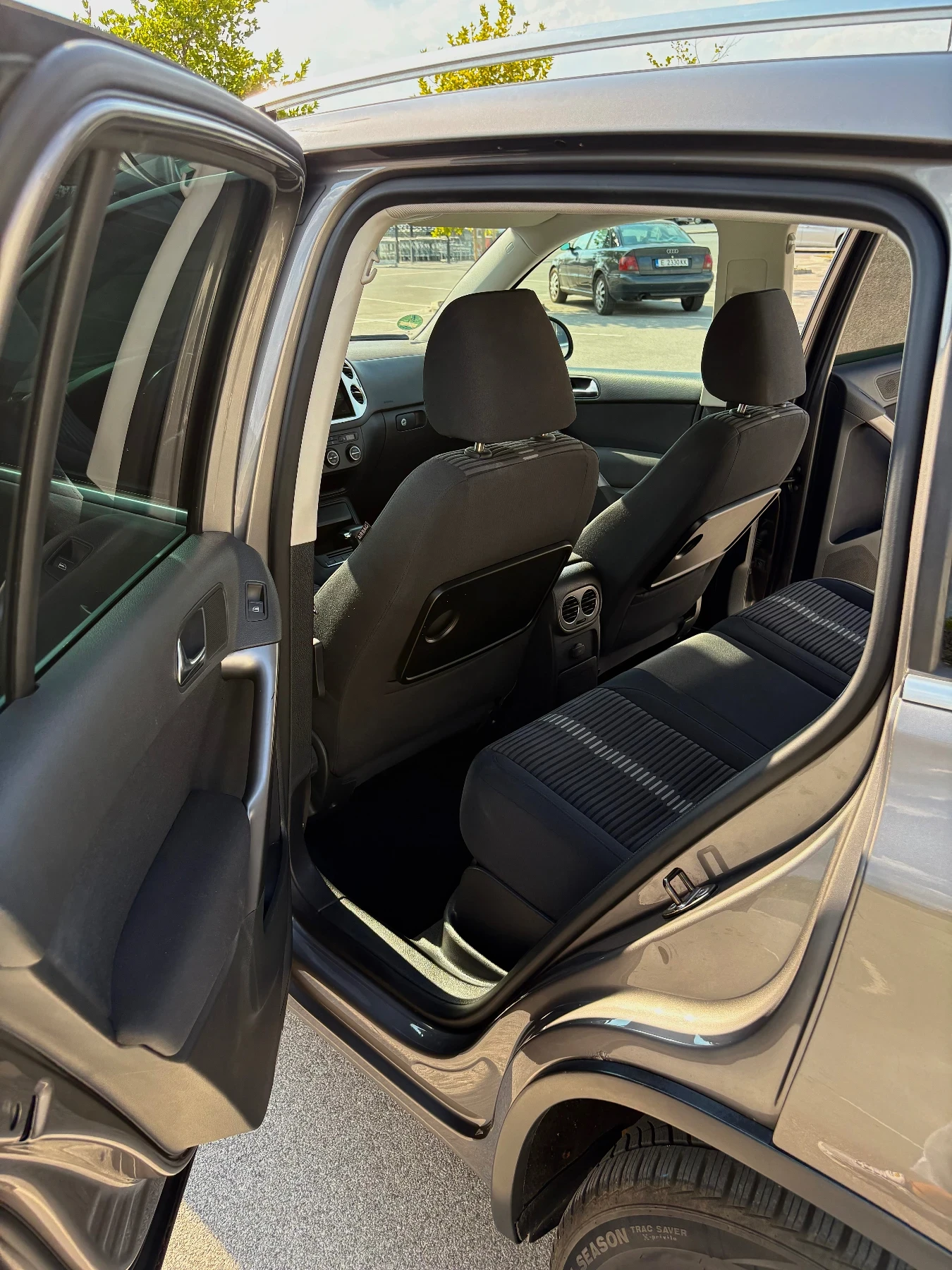 VW Tiguan 2.0TSI44.= NAVI= = .=  | Mobile.bg   11