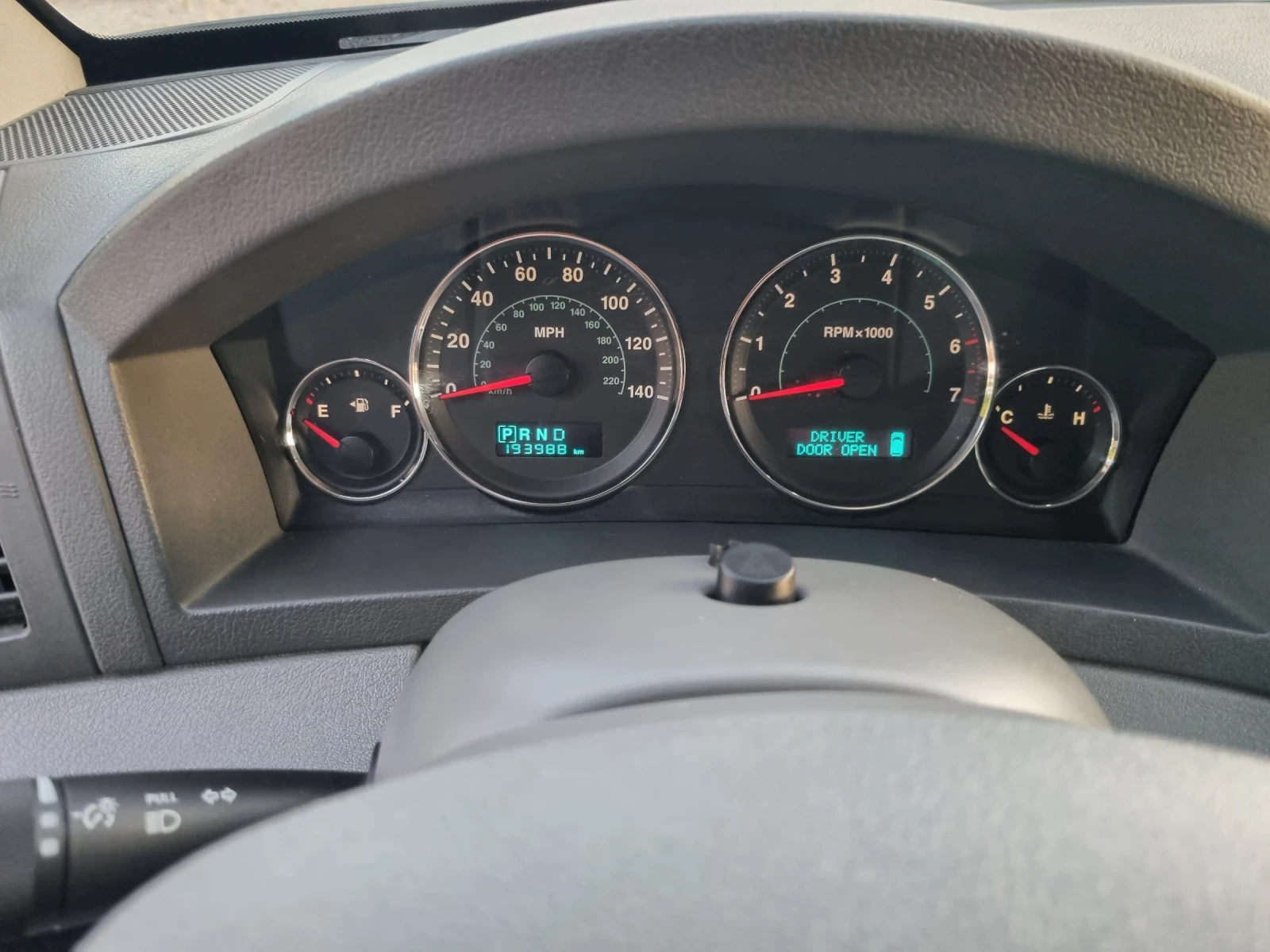 Jeep Grand cherokee 3.7 i GPL - изображение 9