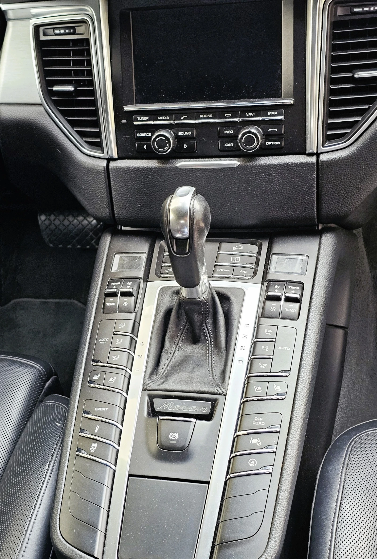 Porsche Macan Turbo - изображение 9