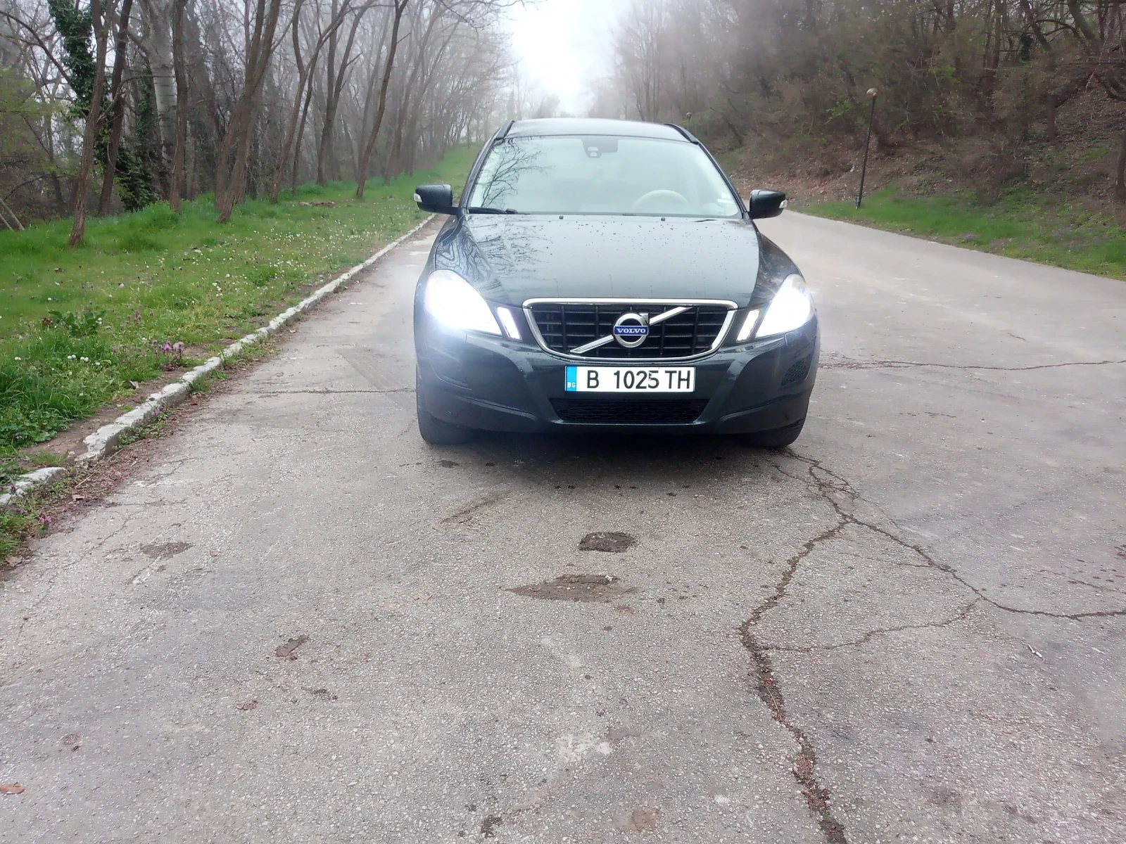 Volvo XC60 2.4 D4 4x4 | Mobile.bg   1