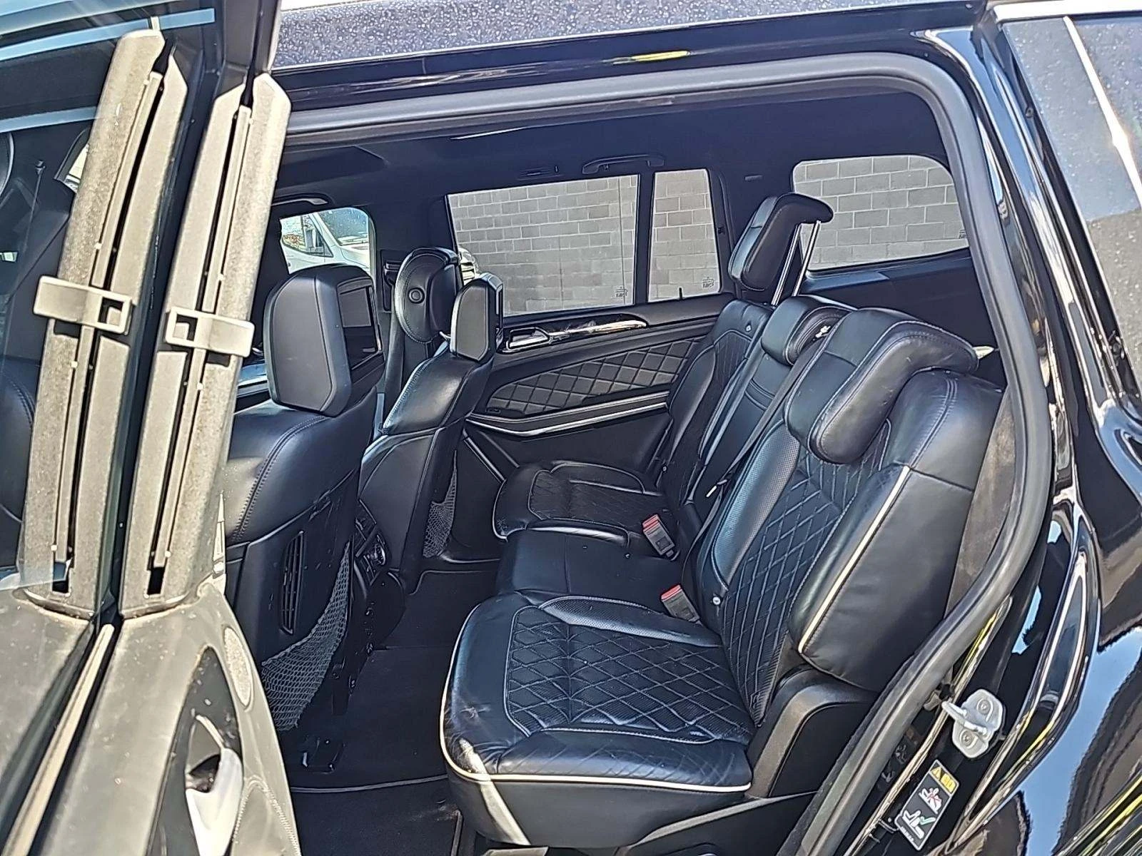 Mercedes-Benz GL 500 AMG PACK* МАСАЖ* ОБДУХ* ТВ* DESIGNO NAPPA* HARMAN* - изображение 10